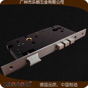 三桿鎖體防盜性強(qiáng)嗎？